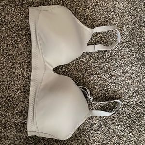 brooks anyday sports bra